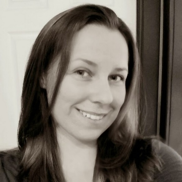 Meet your Posher, Michelle - Picture 1 of 1